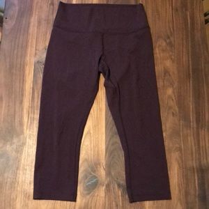 Lululemon Wunder Under Crop 21” full on luon